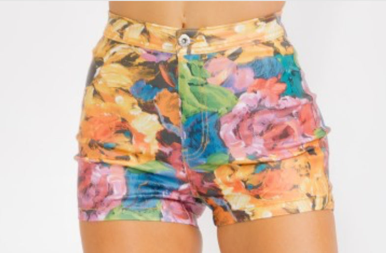 Hiwaist Floral Shorts